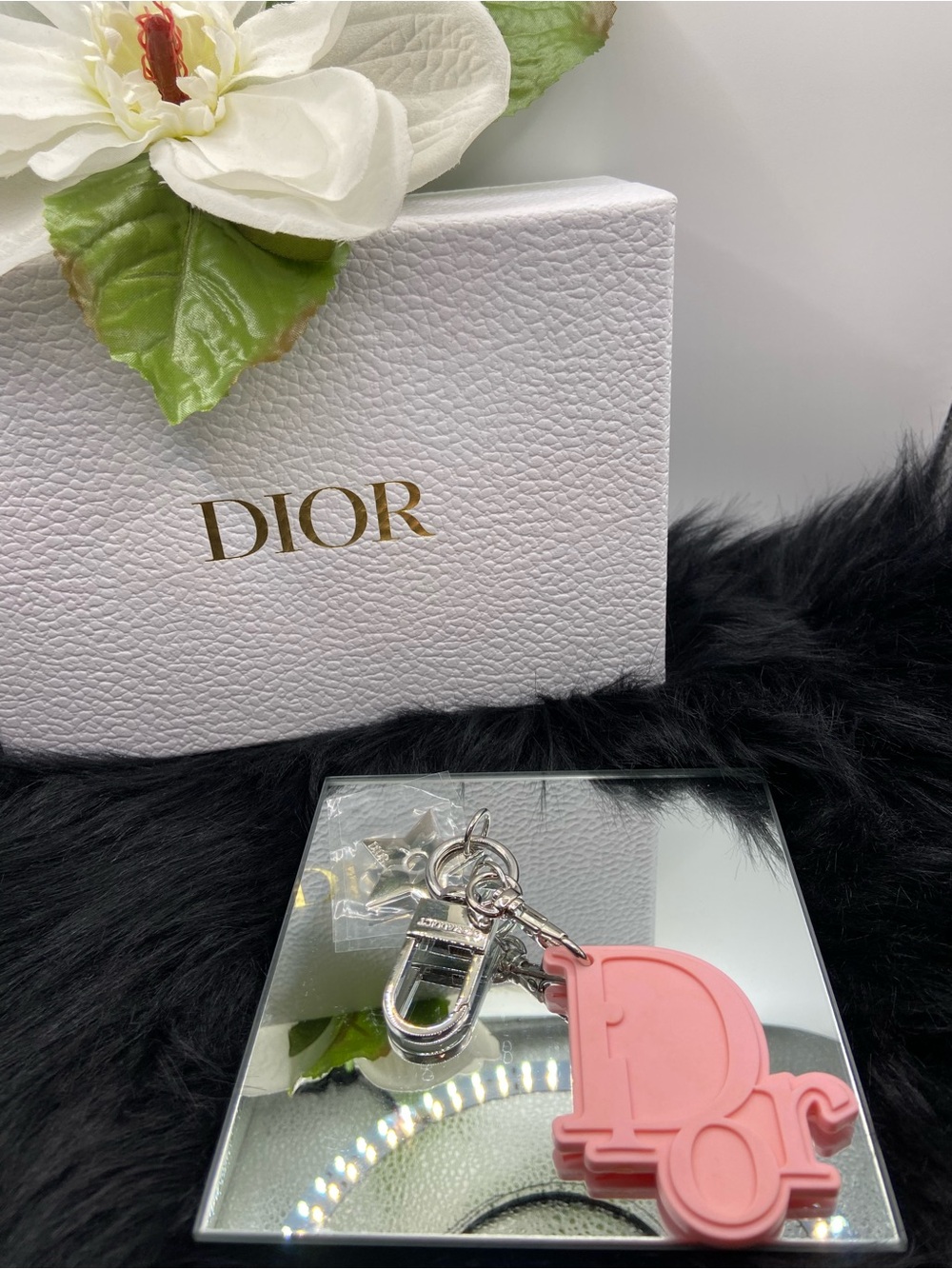 DIOR BEAUTY SCENTED GUM PINK KEYCHAIN, NIP